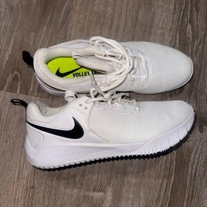 Nike Volleyball White and Black Athletic Shoes